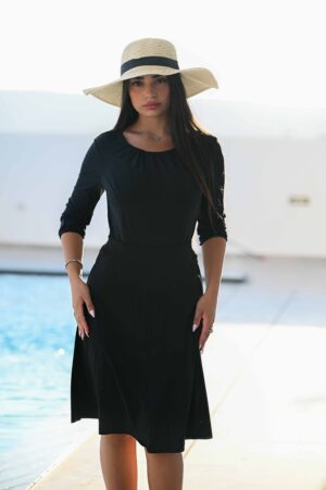 בגד גוף קשירה שחור בשילוב חצאית A